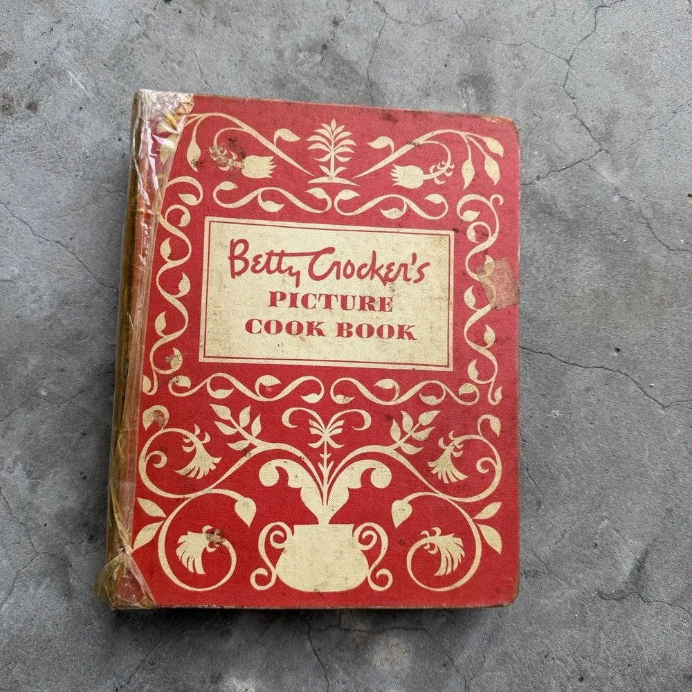 1st Edition 9th Printing Betty Crocker's Picture Cook Book Vtg 1950 Ring Binder